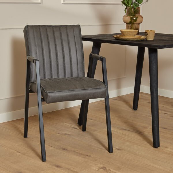 Eetkamerstoel Tivoli Bull | Antraciet | Met armleuning